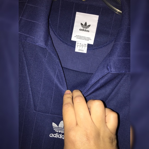 Adidas jacket - Picture 5 of 6